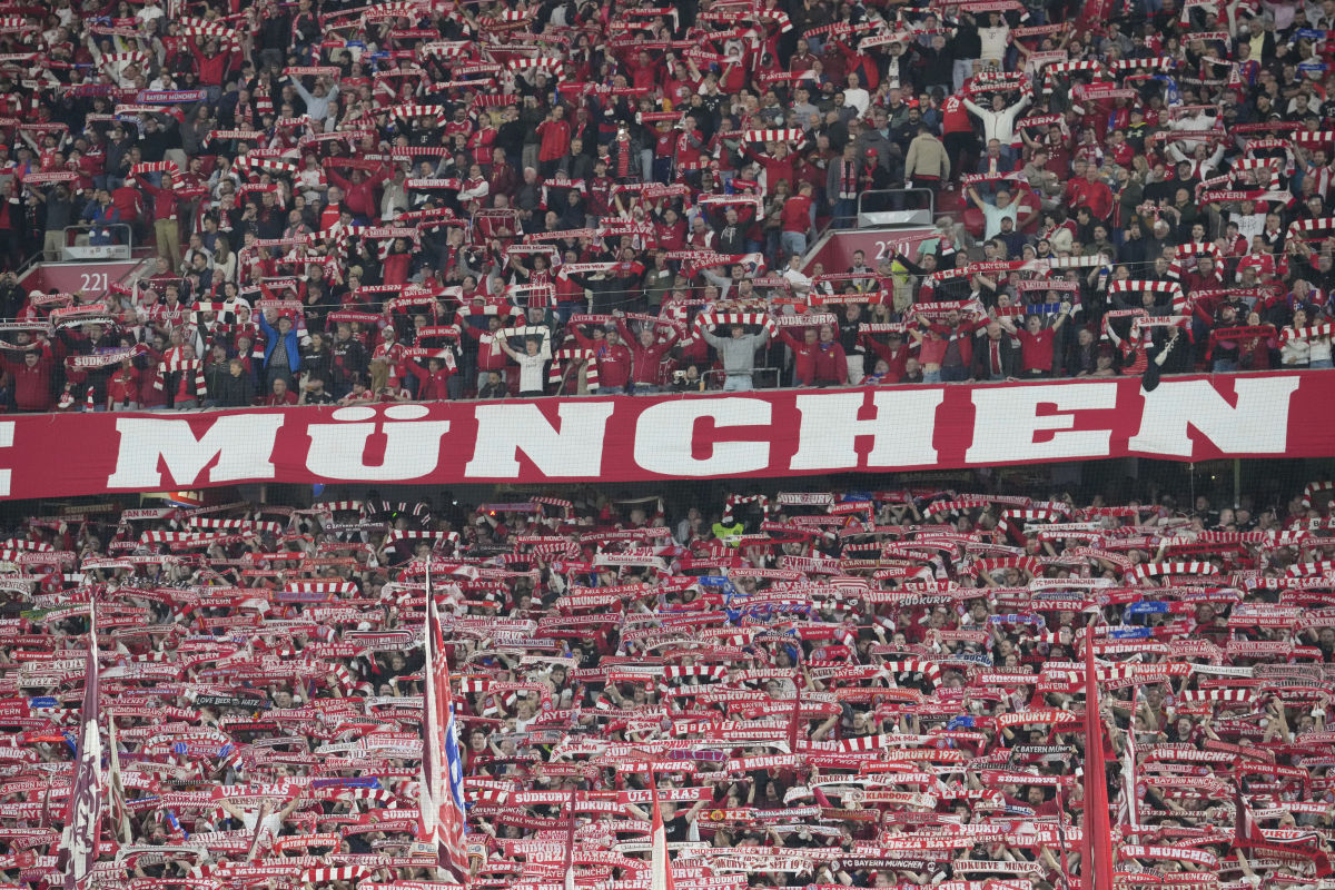 包含利物浦主场平局，红军战绩仍稳定的词条