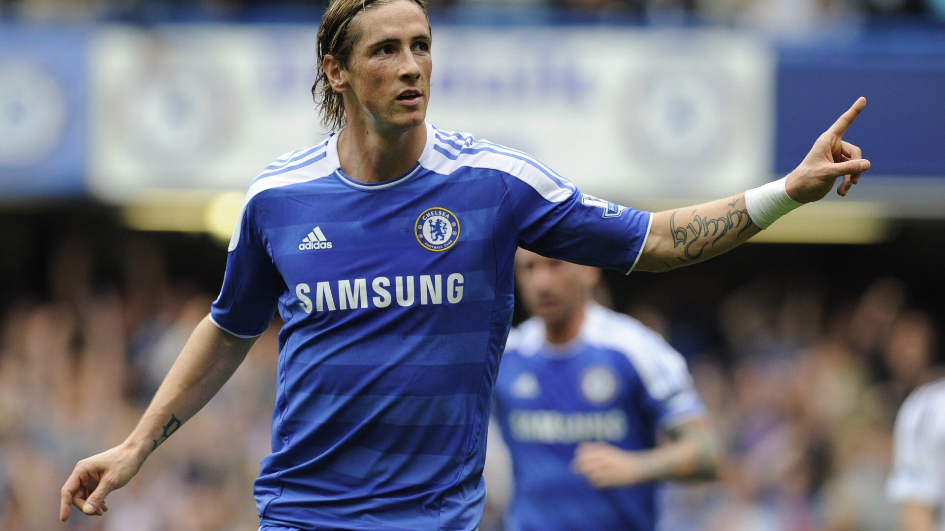 蓝军铁蹄踏破太极虎,劳塔罗一锤定音锁定关键先生之名